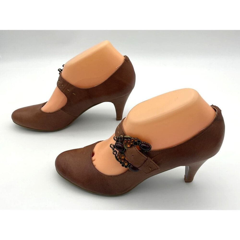 Staccato Soft Brown Leather Pumps Decorative Gemstone Buckle & Woodtone Heel 7.5 - Picture 8 of 11